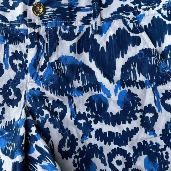 Lily Pulitzer The Callahan Short Blue White Abstract Floral Paisley Print Size 6 - Picture 3 of 8